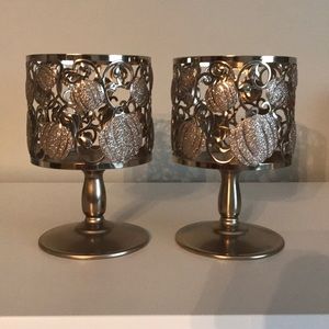 S/2 NWT Bath and Body Works pumpkin candle holders